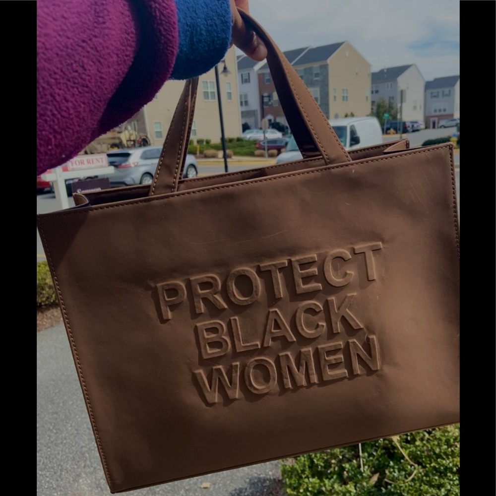 PBW VEGAN SUEDE BAG
(COFFEE)